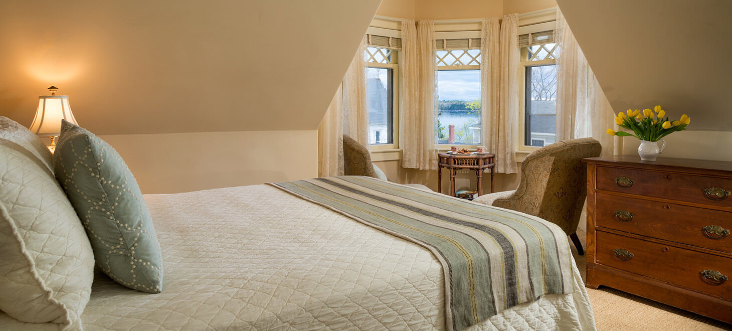 Room 7 offers exceptional Castine, Maine lodging
