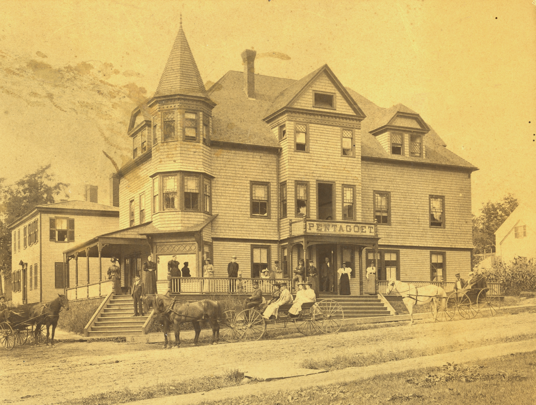 1894 image of the Pentagoet Inn